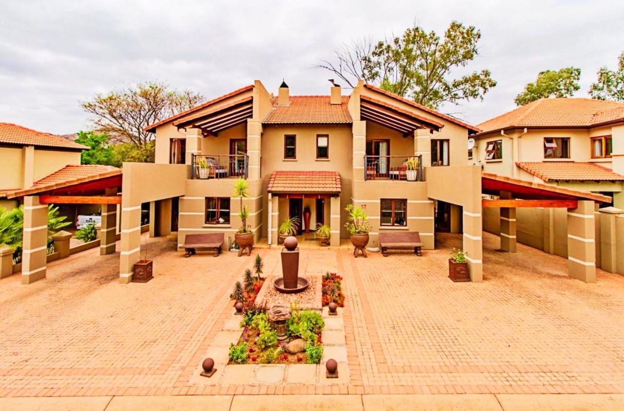 Hotel 37 On Eagles Hartbeespoort Exterior foto